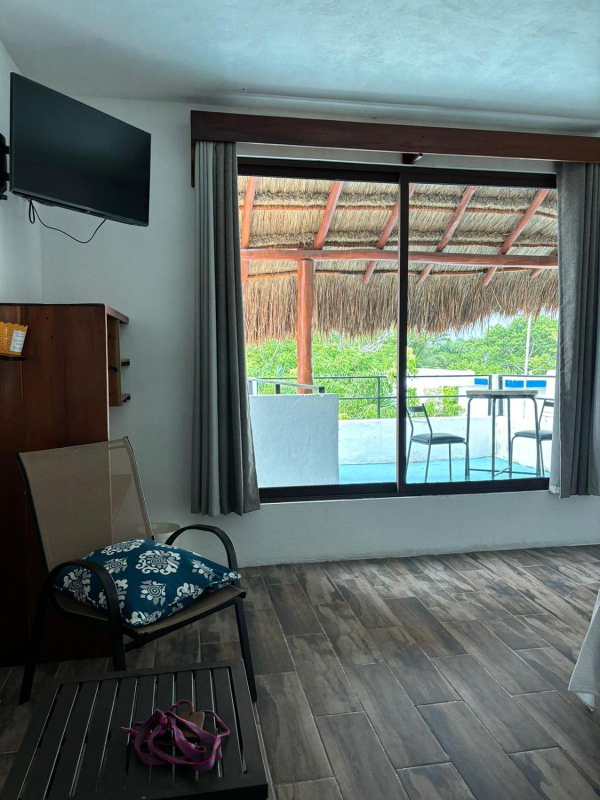 Hotel Miriam バカラル エクステリア 写真